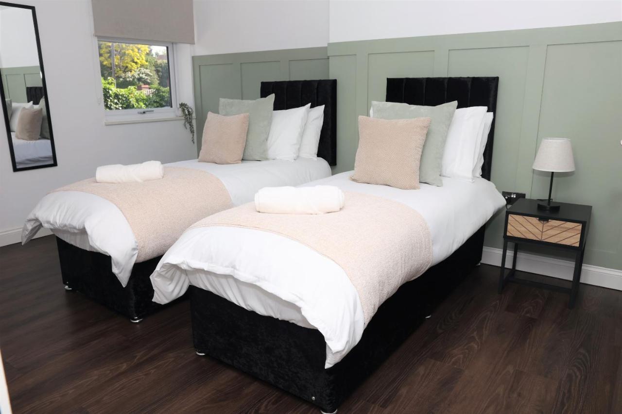 Appartement Watford Luxury 1 Bed Flat - Free Parking Extérieur photo